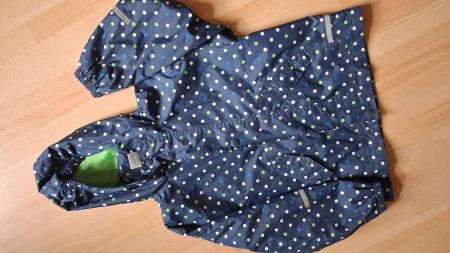 Veste de pluie enfant à pois bleus et verts taille 128