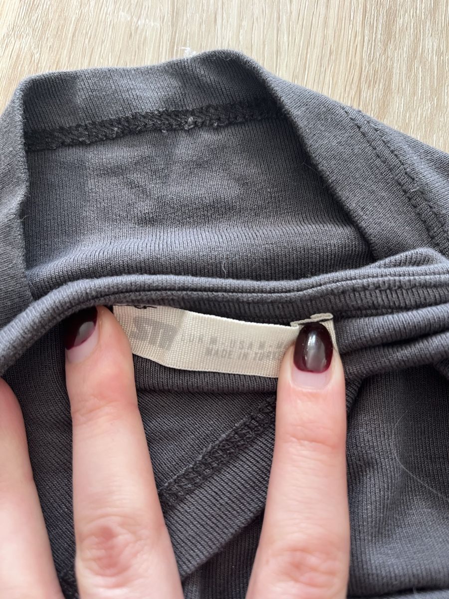 Top: Rückenfreies Shirt – Usato da Rütihof venduto da liv_k2bp 2