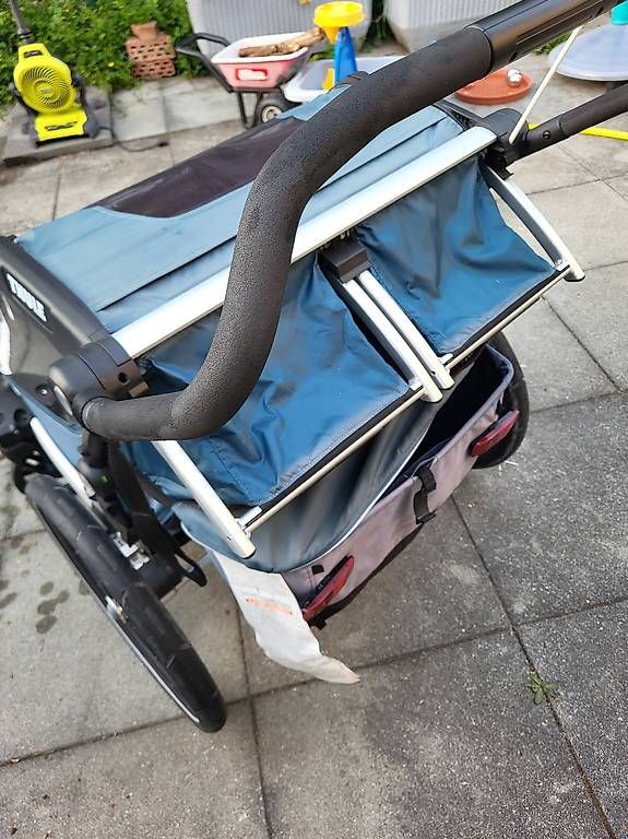 Thule Rimorchi: Thule Chariot Cross 2 Sitzer – Usato da Aarburg venduto da ny_clean 4