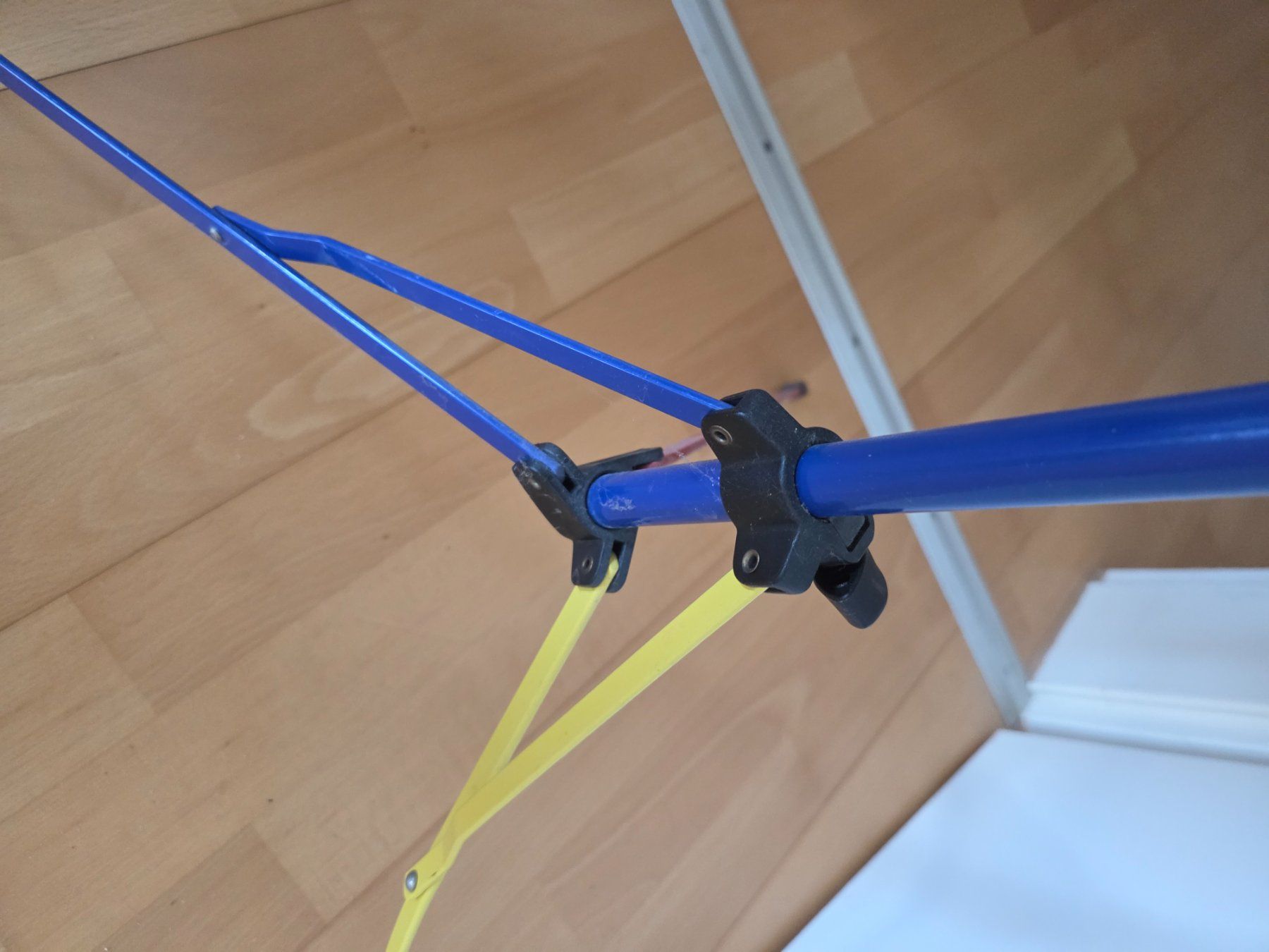 Supports pour instruments & partitions: Notenständer farbig – D'occasion à Biberist par FCBwirdMeister 1