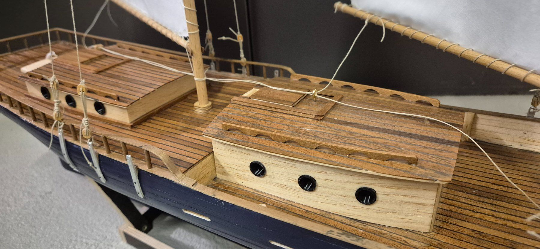 Modellismo RC: Modellsegelschiff Zweimaster – Usato da Tägerig venduto da f21CD17 4