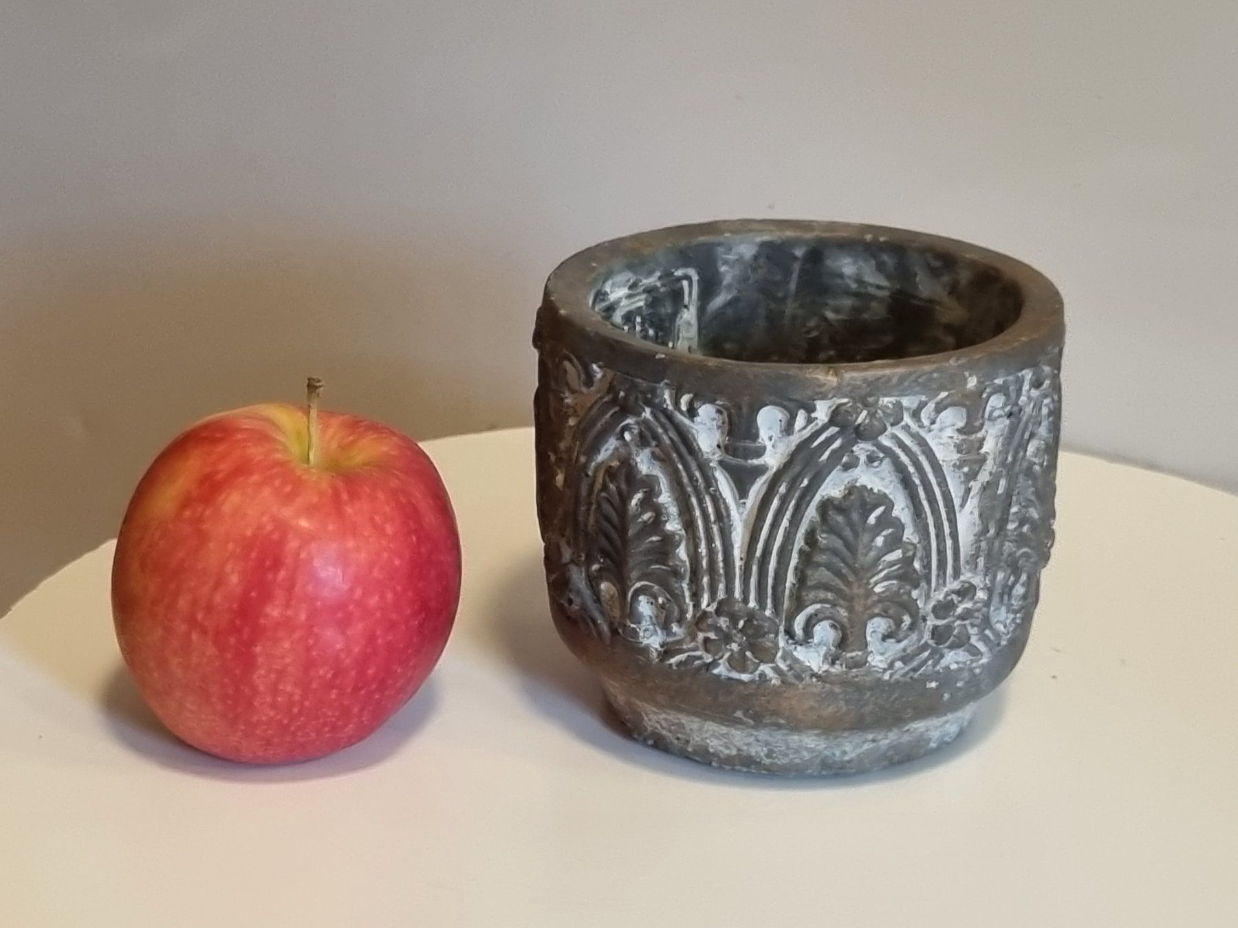 Vasi per fiori: 4 Übertöpfe 8 cm Antik-Stil Shabby Chic – Usato da Scharnachtal venduto da devin03 4