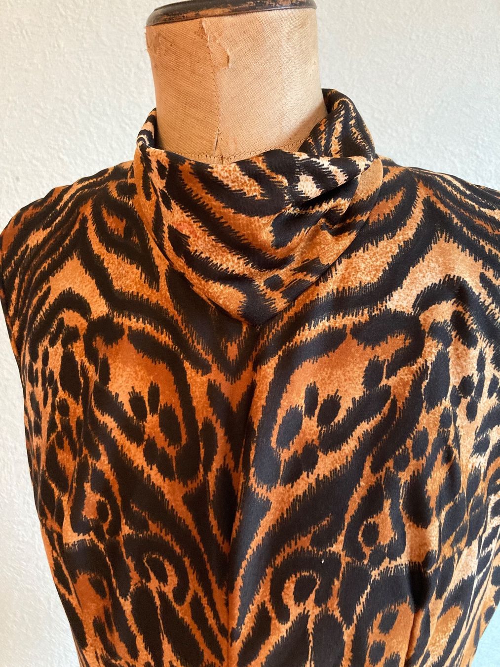 Vestiti: Robe léopard t40 – Usato da Genève venduto da ct_fqr8 4