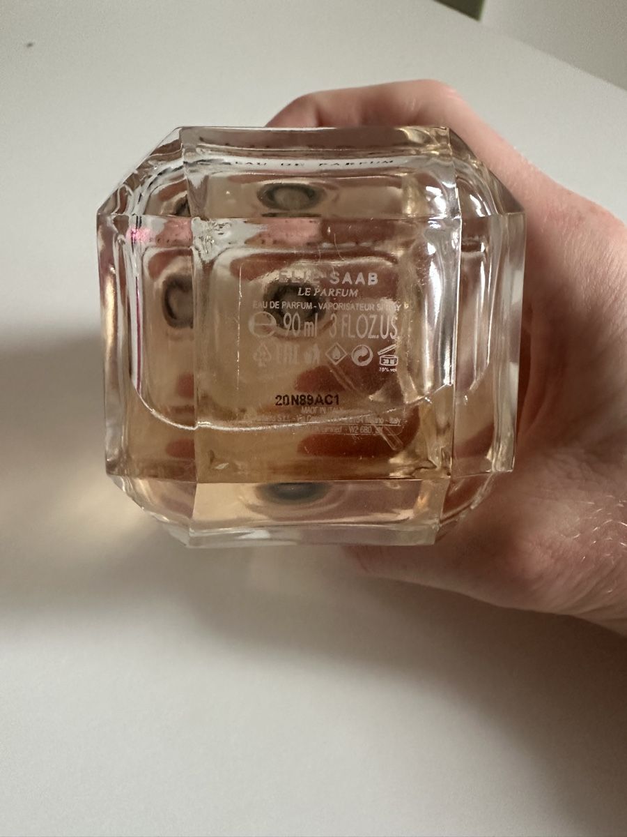 Elie Saab Profumi & Eau de Toilette: Elie Saab Le Parfum EdP 90ml – Usato da Dübendorf venduto da GabrielaPiano 1