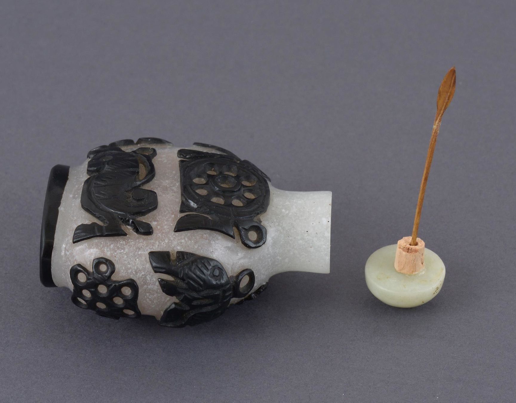 Flaconi: Überfang Glas Snuff bottle No. 4, China – Usato da Bern venduto da chamunda 4