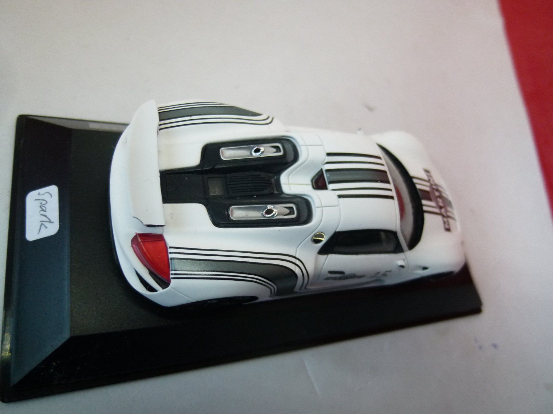Spark Modellini d'auto: Porsche 918 Spyder Prototype - MARTINI ! ltd von SPARK !! – Usato da Reiden venduto da Aston2 3