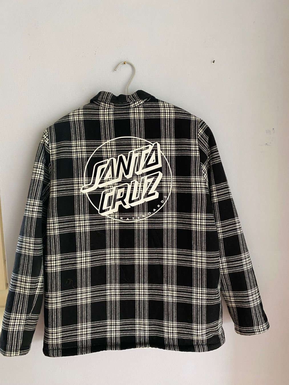 Santa Cruz Giacche: Santa Cruz Kateboards Jacke – Usato da Luzern venduto da Turmliebe 1