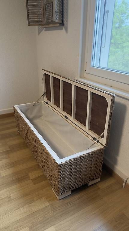 Cassapanche: Coffre de rangement en rotin – Usato da Yverdon-les-Bains venduto da rap_7gjf 2