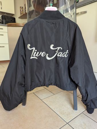 Bershka Bomber 