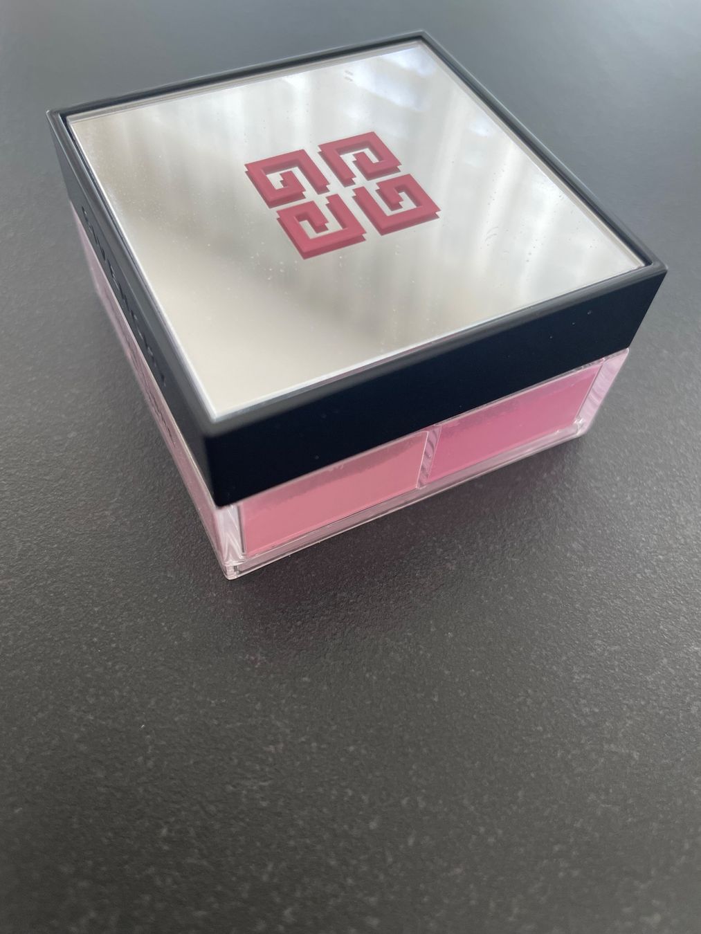Givenchy Make-up: Givenchy Prisme Libre Blush - Mousseline Lilas – Usato da Wohlen AG venduto da kissne4 3