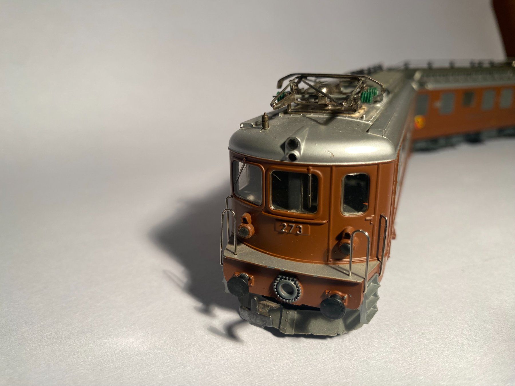 Hag Modellini di ferrovie: Hag E-Lok Ae 8/8 BLS braun AC Analog – Usato da Buchrain venduto da Modellbahn11 3
