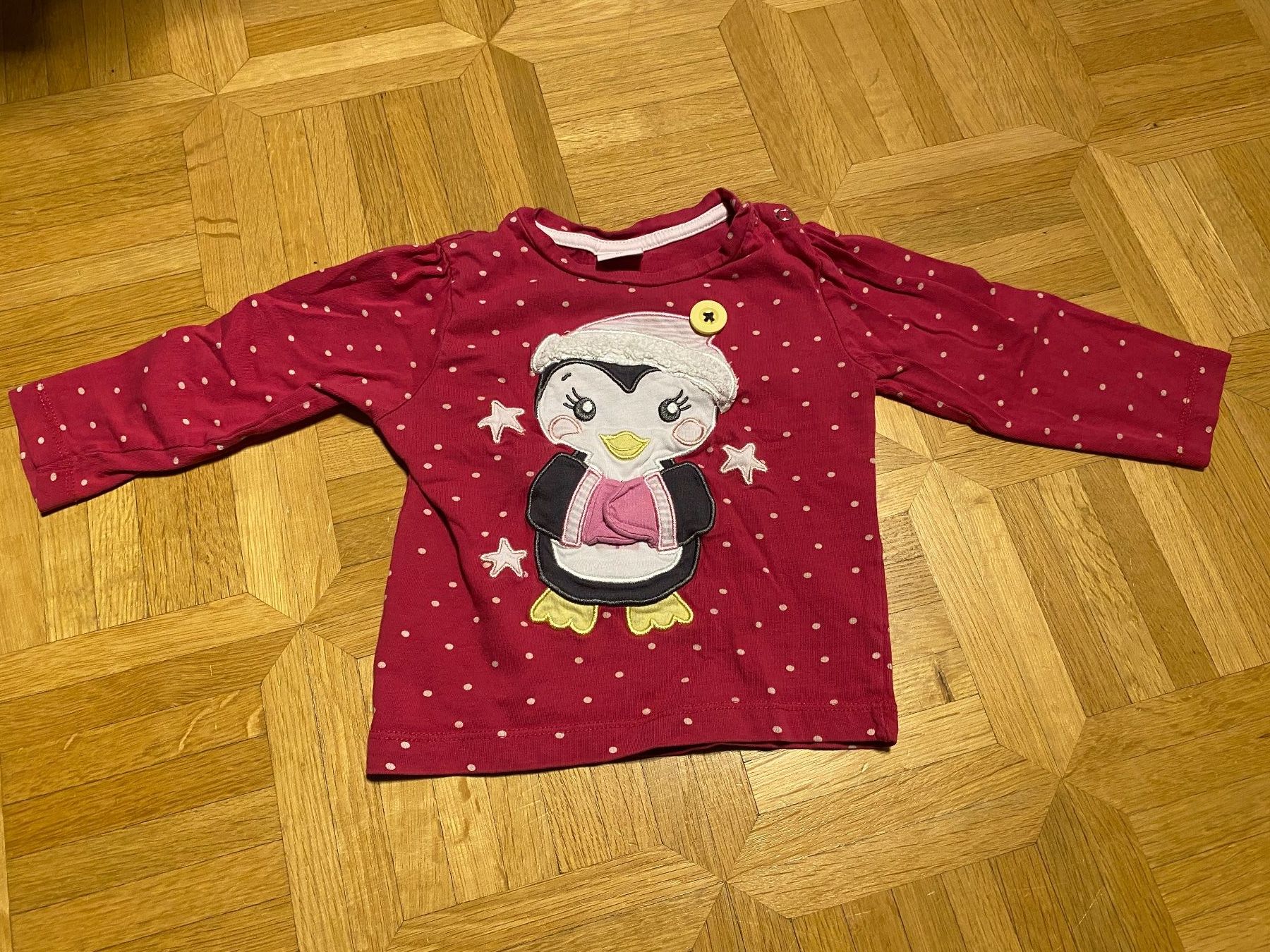 Maglioni & Felpe: Pullover mit Pinguin Gr. 80 – Usato da Vilters venduto da Zwaergli13