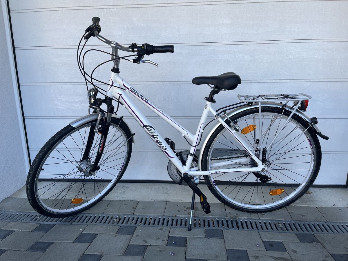 Velos: Damenvelo – Gebraucht aus Safenwil von Hoettu