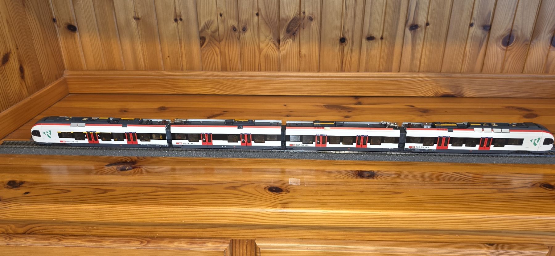 Liliput Modellini di ferrovie: Liliput SBB RABe 523 Flirt – Nuovo (secondo la descrizione) da Bettlach venduto da United83 1