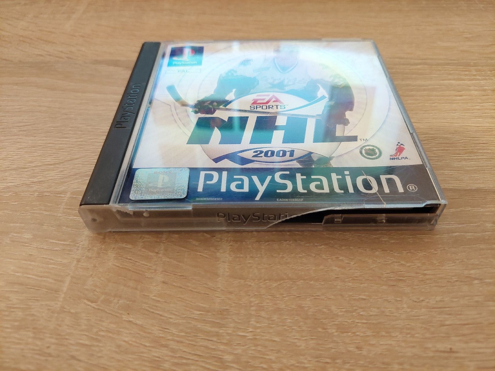 Sony Jeux: NHL 2001 Playstation 1 – D'occasion à Stansstad par Mazzane 3
