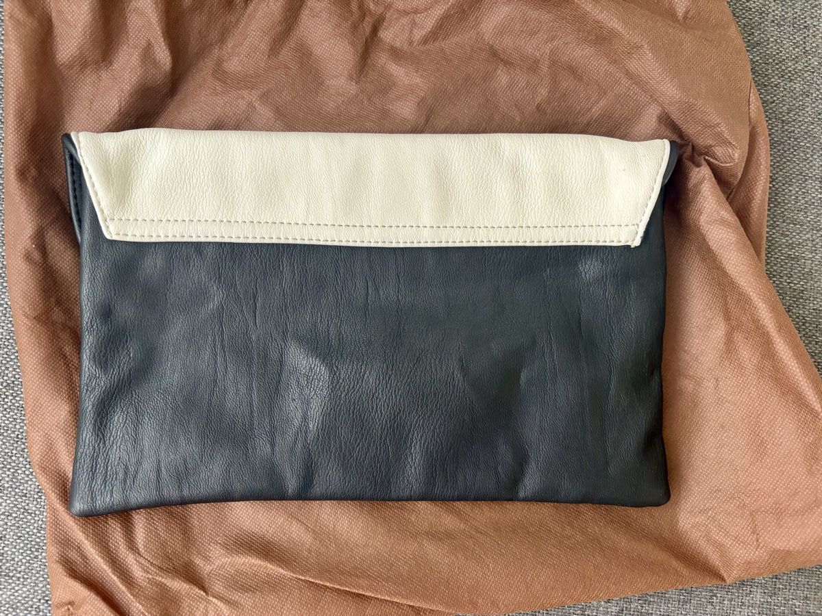Borse da donna: Clutch – Usato da Thalwil venduto da Sondejul 1