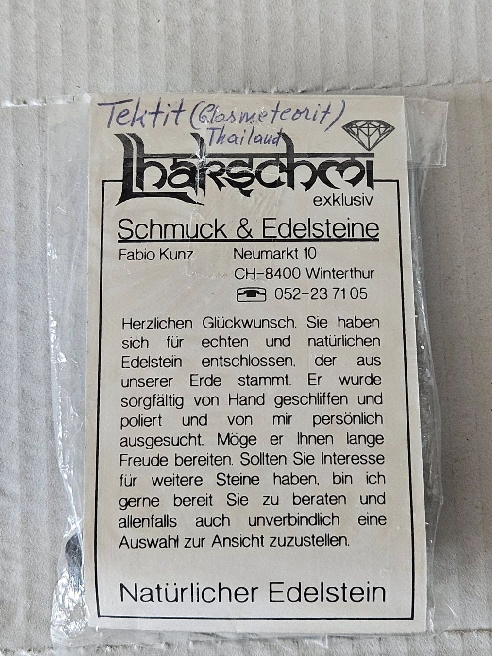 Minerali & Pietre curative: Tektit Indochinit Einschlag Meteorit 20g Meteoriteneinschlag – Usato da Kloten venduto da Euroasia 6