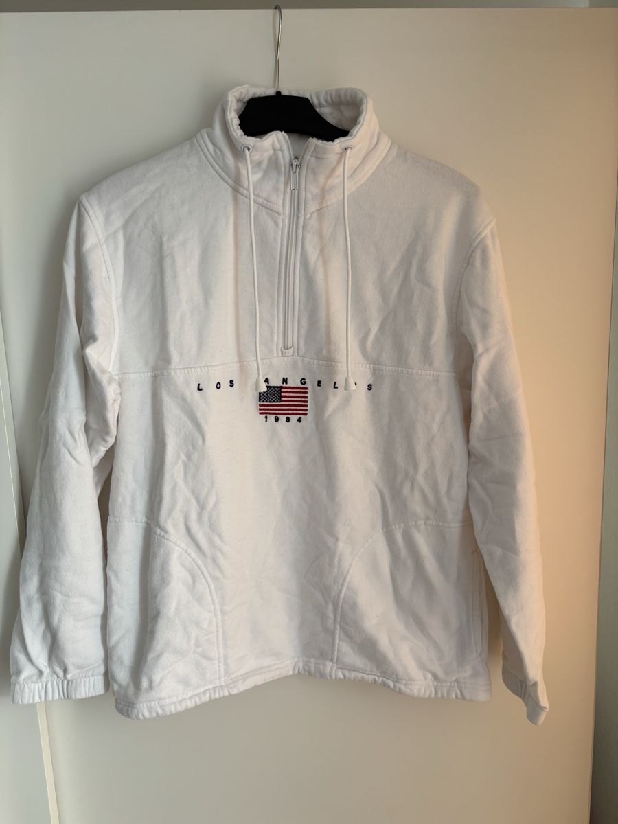 Brandy Melville Pullover & Sweatshirts: Pullover Brandy Melville – Gebraucht aus Winterthur von leimaj