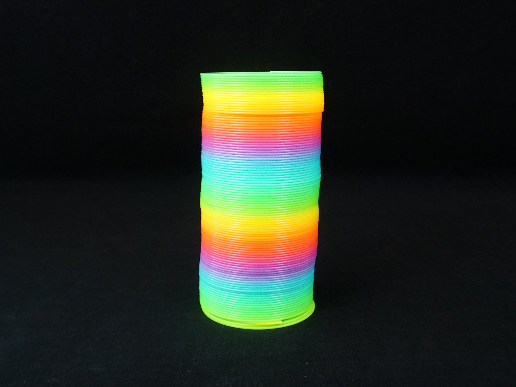 Giocattoli: Slinky Toy in Regenbogen Farben – Usato da Pratteln venduto da Restwert_Pratteln 5