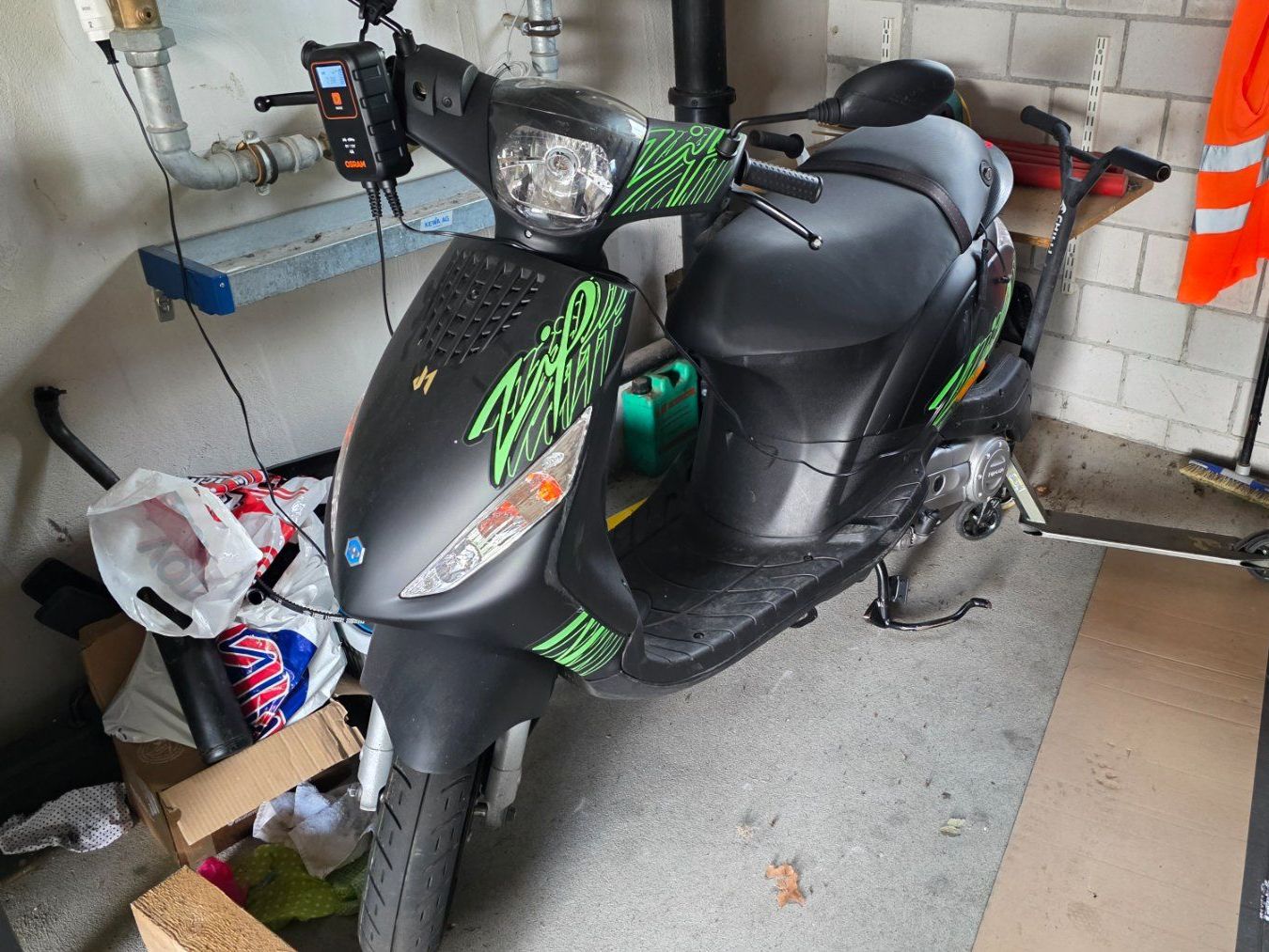 Piaggio Scooter: Piaggio Zip 50 Special Edition – Usato da Meggen venduto da rmm_qkh2