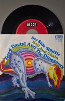 Terry Dactyl And The Dinosaurs Single – Sea Side Shuffle