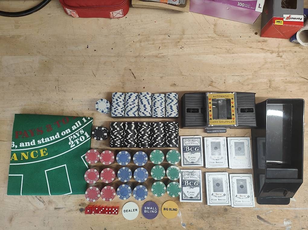 Giochi: Poker-Set Koffer – Usato da Biberist venduto da Meindeal74 1