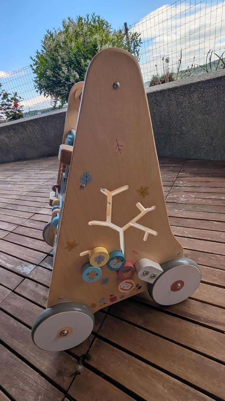 Gehhilfen: Chariot de marche en bois – Gebraucht aus Biel/Bienne von ana_5n9d 3