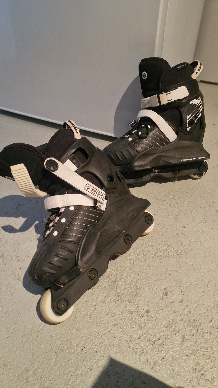 Patins à roul. & inline: Aggressive- / Stunt-Skating  – D'occasion à Islikon par hag_x59z