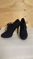 Elegante Wildleder Stiefeletten mit Absatz, Grösse 39