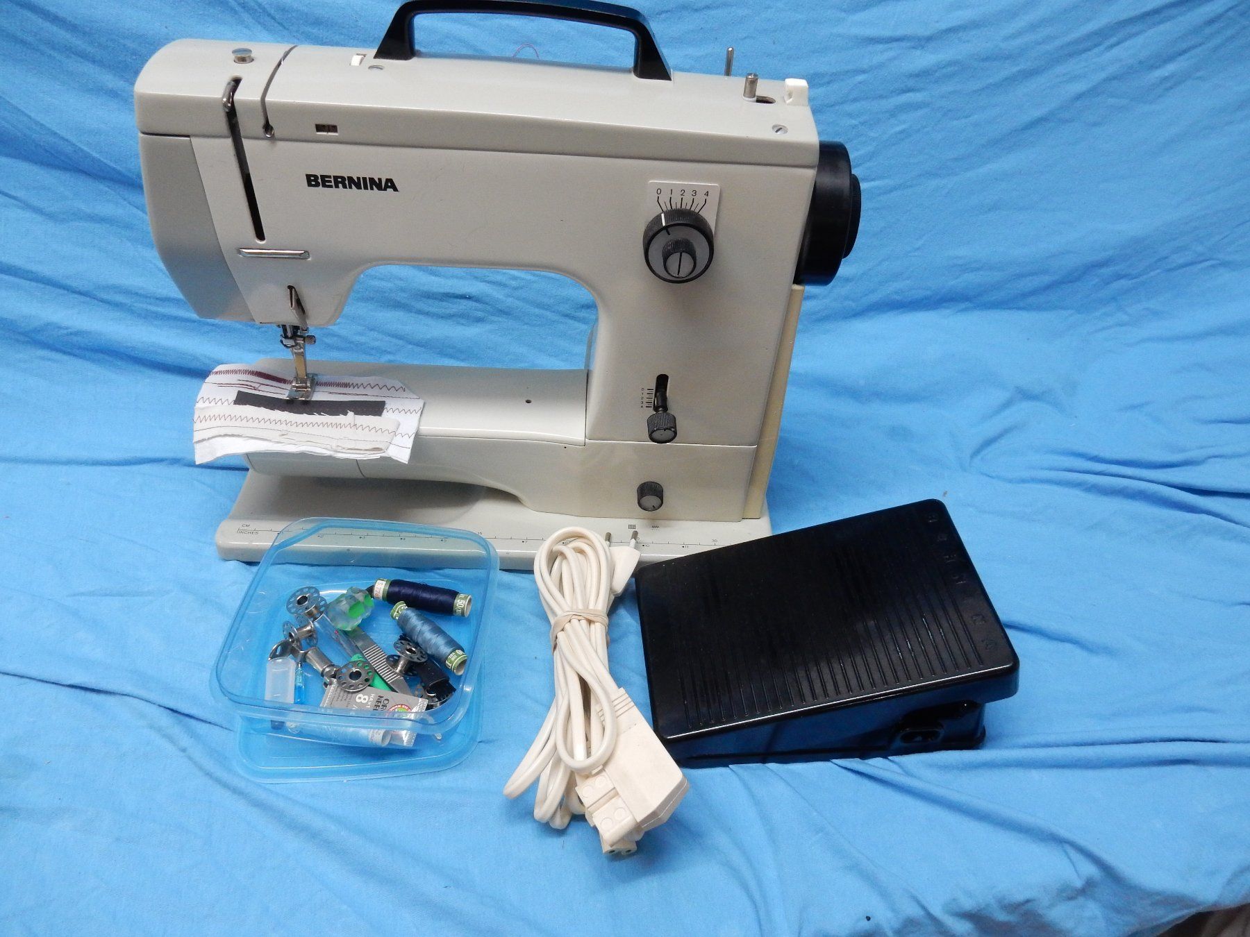 Bernina Macchine da cucire: Bernina 800 ab Service – Usato da Watt venduto da Mariposa49