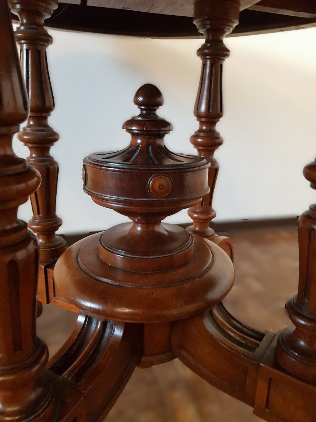 Tische: Esstisch Antik - Wunderschön – Gebraucht aus Luzern von Haka6666 8