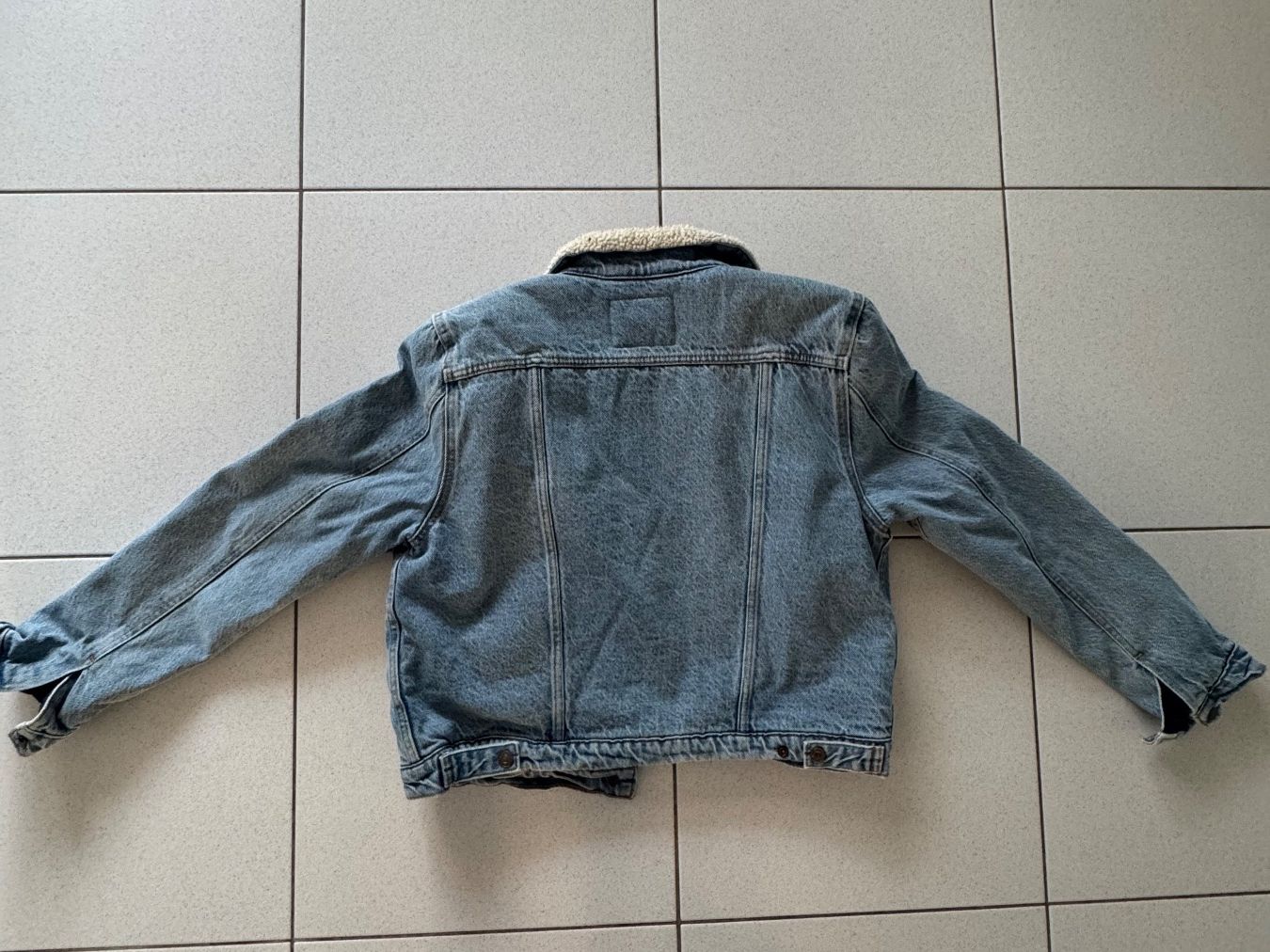 Levi's Giacche: Levis Jeansjacke – Usato da Kerzers venduto da sydney04 2