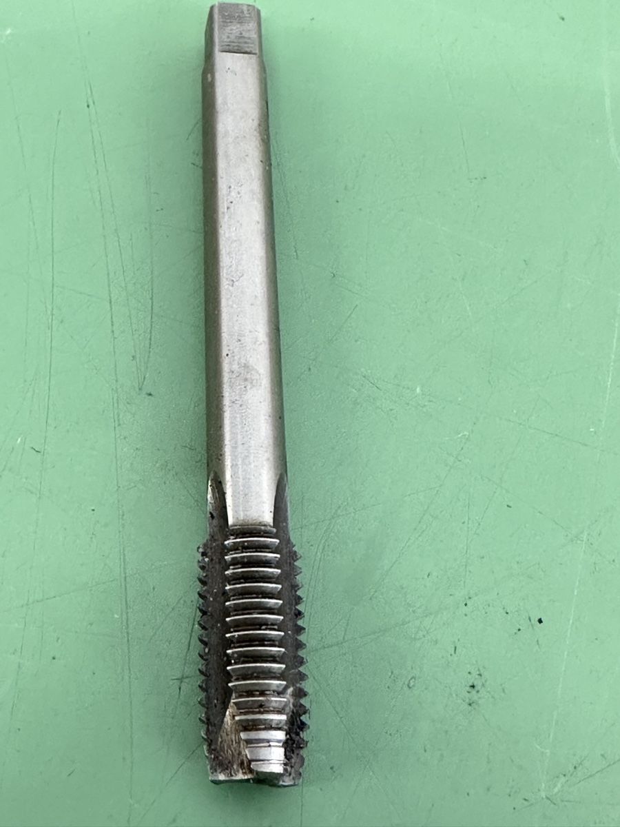 Tutti gli attrezzi: HSS M14-6H Threading Tap, Gewindebohrer. – Usato da Aarberg venduto da SNMachines 2