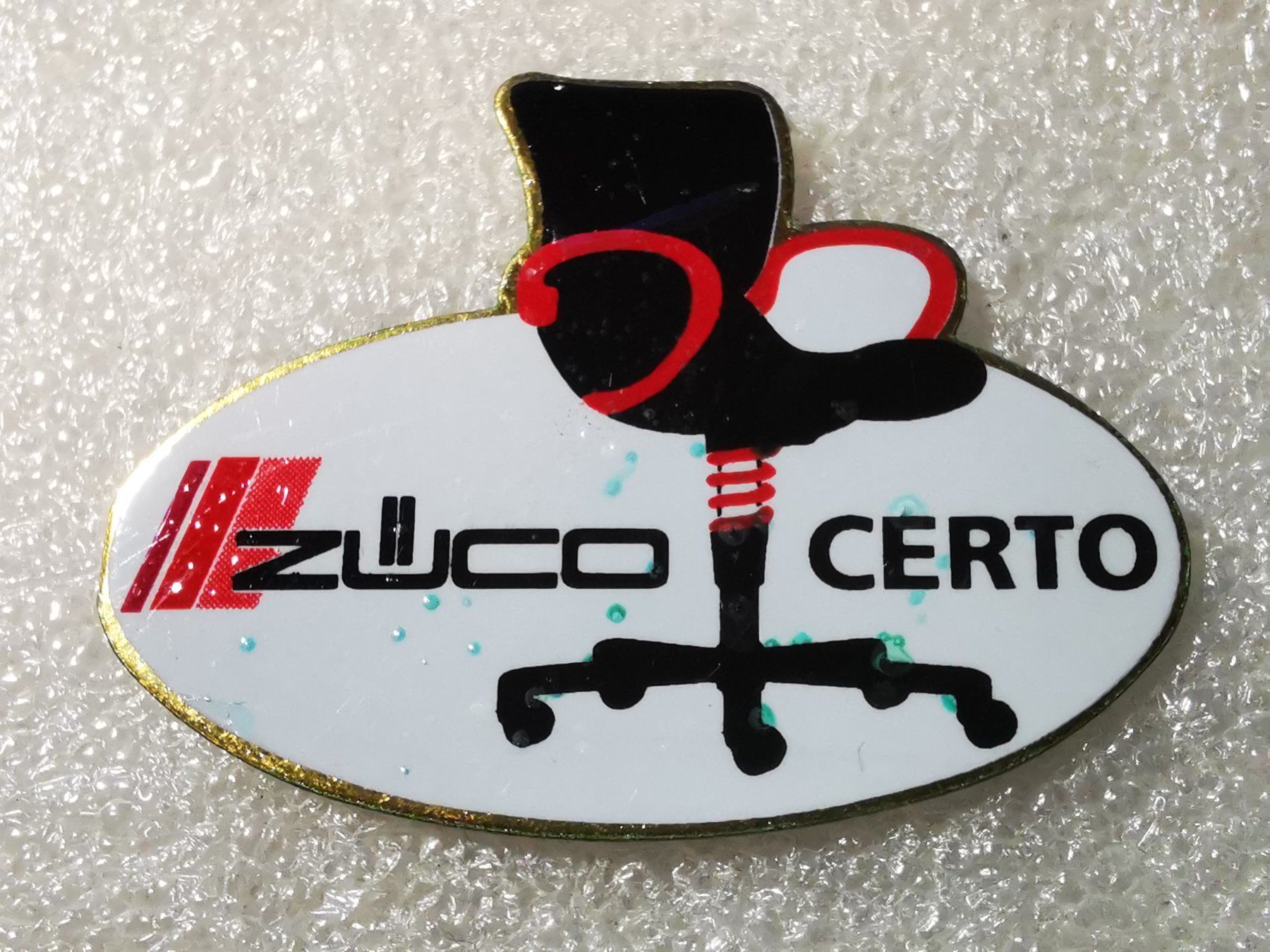 Plaketten & Abzeichen: Ansteckpin 14: Züco Certo – Gebraucht aus Oppligen von Pin-Fall-Shop