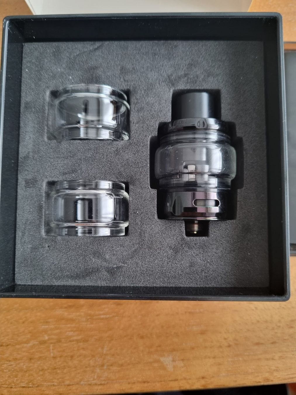 Uwell Sonstige Tabakwaren: Uwell Nuchaku 2 Tank Schwarz – Gebraucht aus Nottwil von Janny77 1