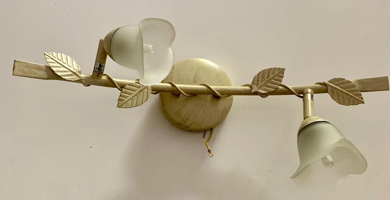 Lampadari & plafoniere: Antike Wandlampe mit Blumenmuster - Florentiner Stil – Usato da Krauchthal venduto da SamsPuce