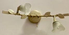 Antike Wandlampe mit Blumenmuster - Florentiner Stil