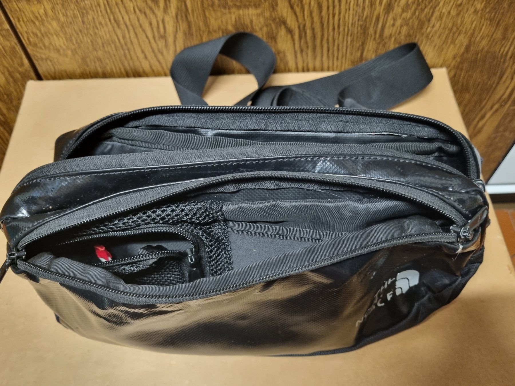 North Face Borse: Bauchtasche Gross North Face – Usato da Schaffhausen venduto da Leveron13 7