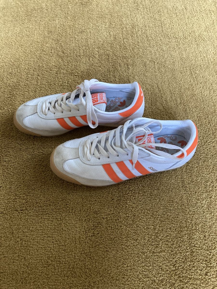Adidas Herrenschuhe: Adidas Joggen Grösse 40 2/3 – Gebraucht aus Fraubrunnen von sam_r7tq 1