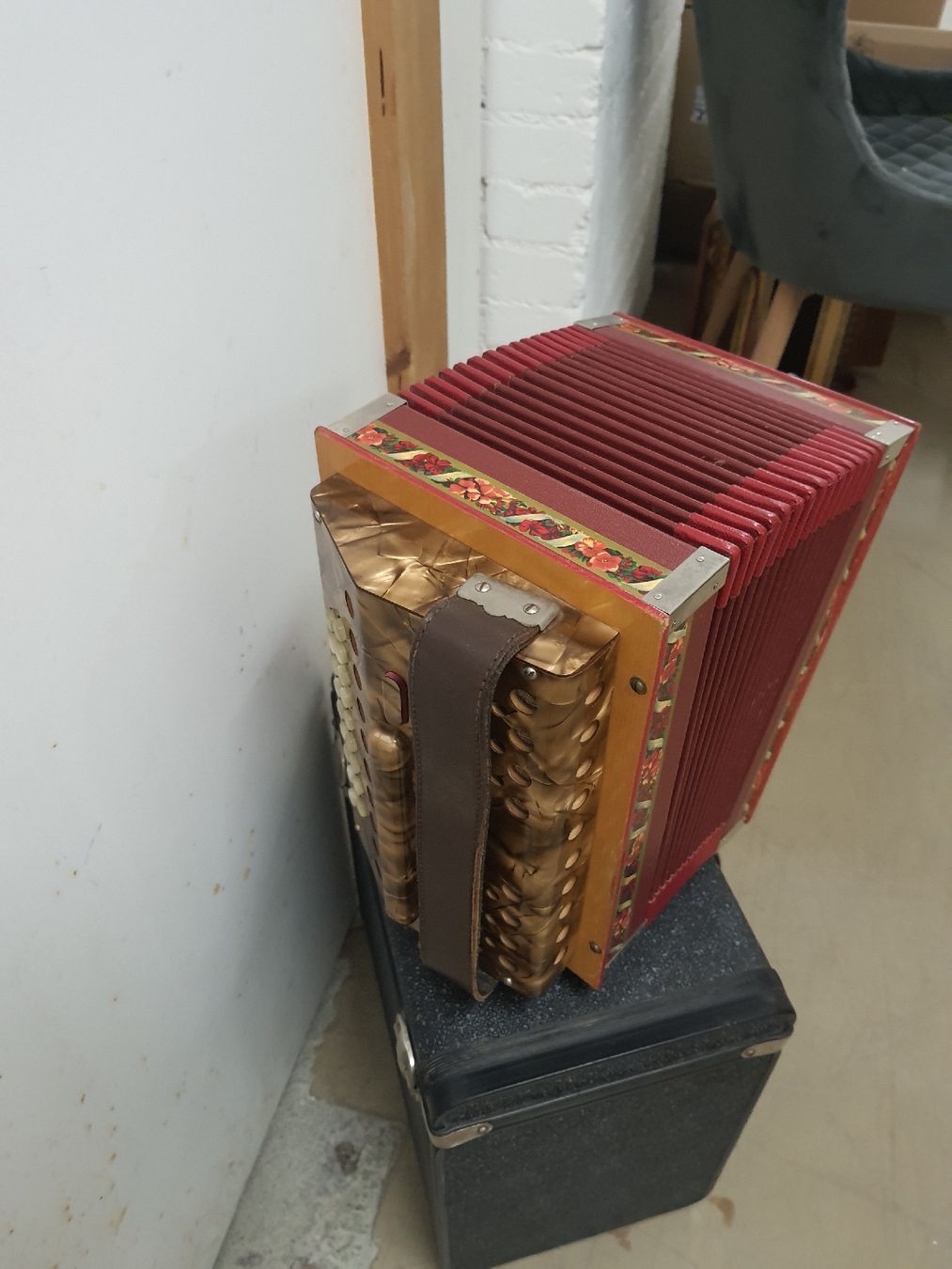 Strumenti musicali: schwyzerorgeli Stalder 18 basses ton B – Usato da Pont-de-la-Morge venduto da Mirabelle0 7