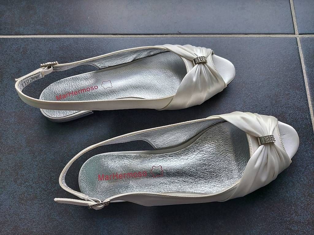 Scarpe da donna: Elegante Damenschuhe – Usato da Altnau venduto da Brumm