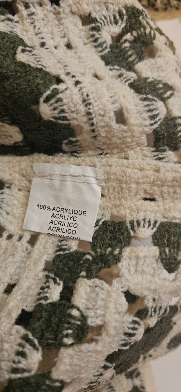 Giacche: gehäckelte Jacke Beige/ Olivegrün – Usato da Hüttlingen venduto da Thurgi85 6