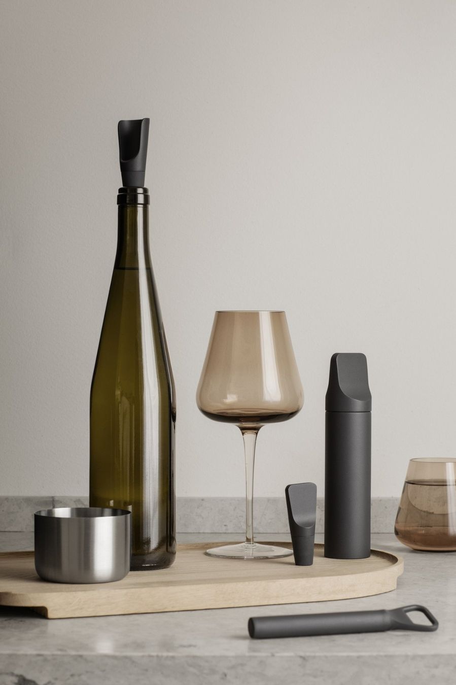 Apribottiglie & Tappi per chiusura: BLOMUS Korkenzieher + Flaschenverschluss ILO, magnet – Nuovo e nell'imballaggio originale da Kägiswil venduto da nick333 1