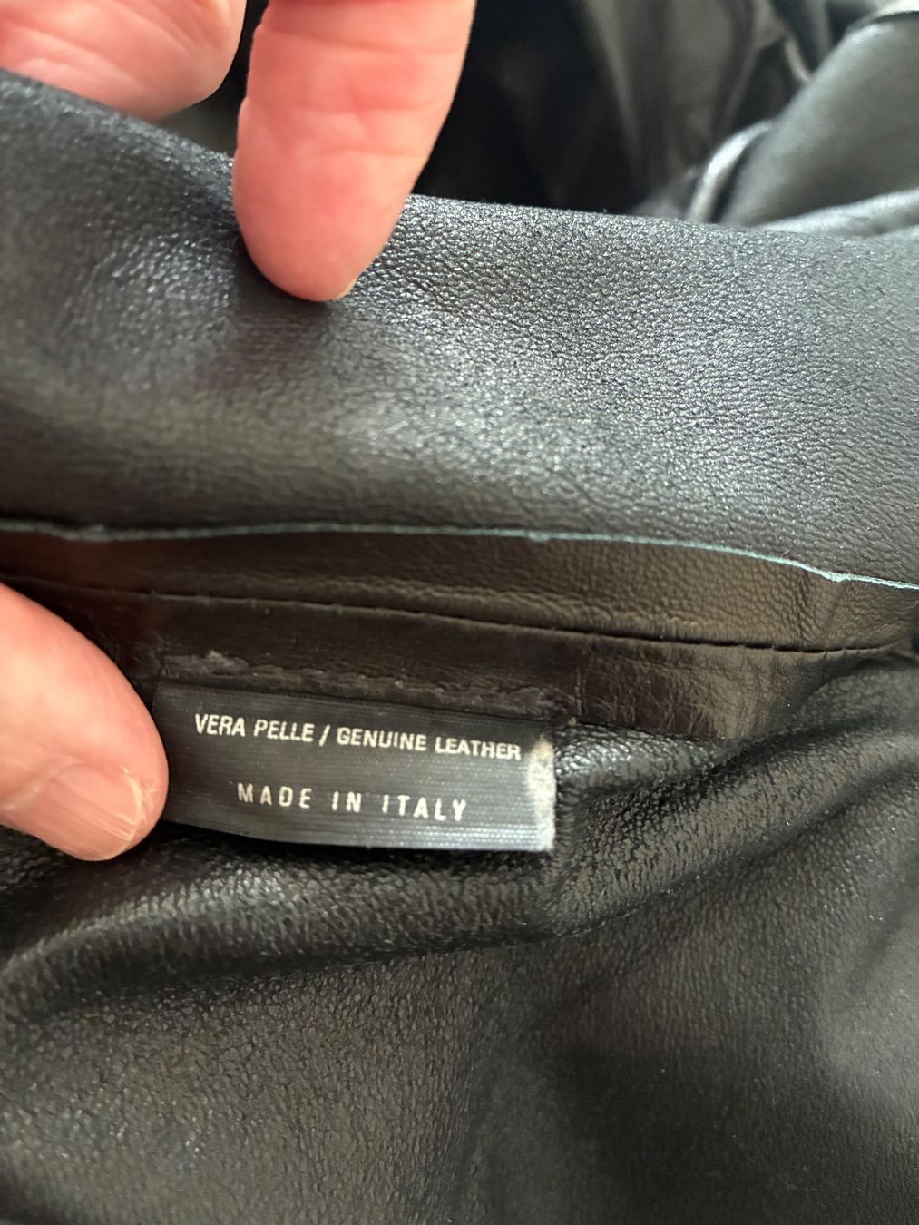 Gucci Pantalons: Gucci Lederhose, schwarz, Grösse 54 – D'occasion à Carona par LaDark11 6