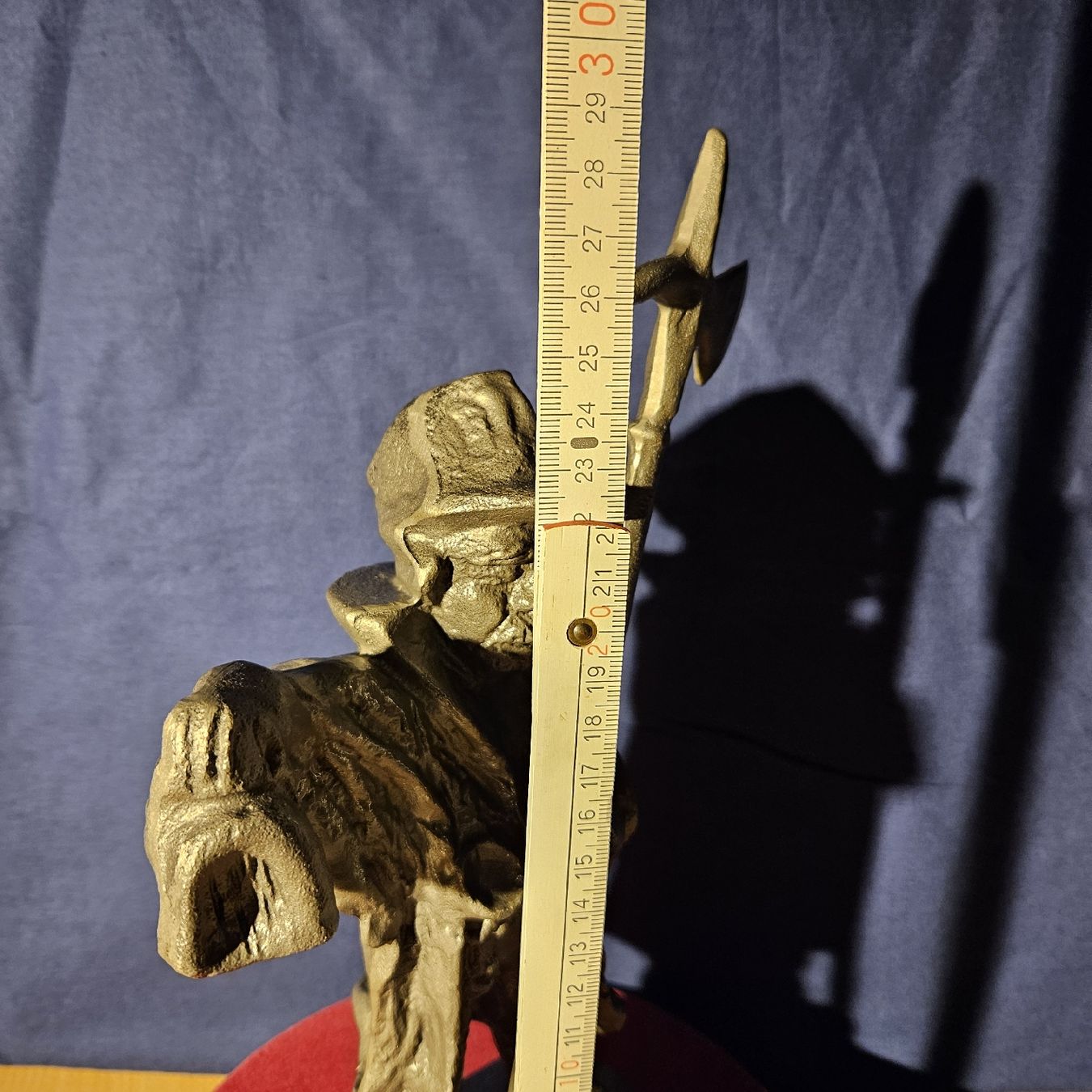 Figuren: Eisenplastik Figur, Nachtwächter mit Hellebarde 29cm – Gebraucht aus Kriens von gra_fhn7 1