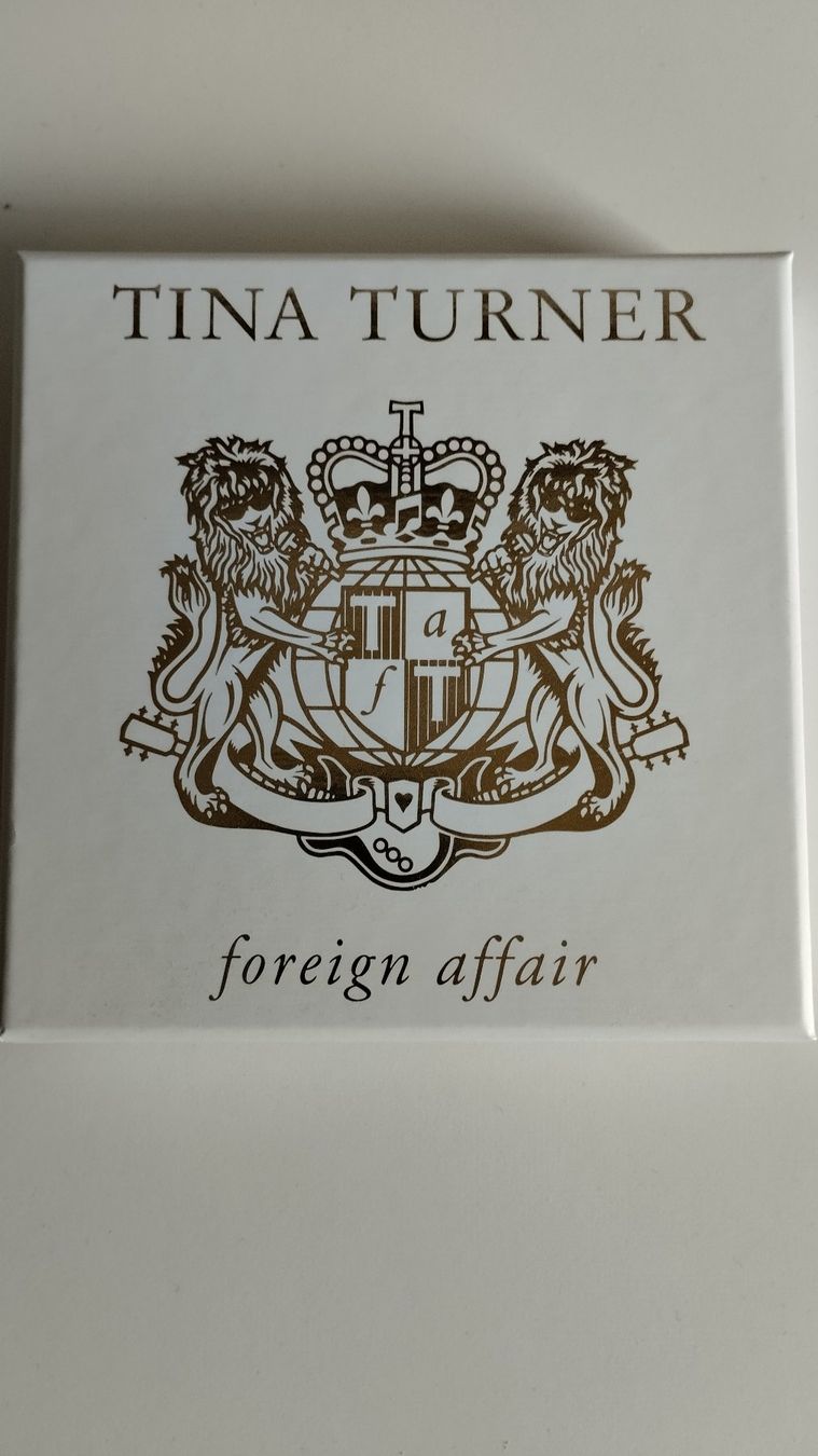 CD: TINA TURNER CD/DVD BOX FOREIGN AFFAIRS – Nuovo (secondo la descrizione) da Basel venduto da Bal-Sagoth
