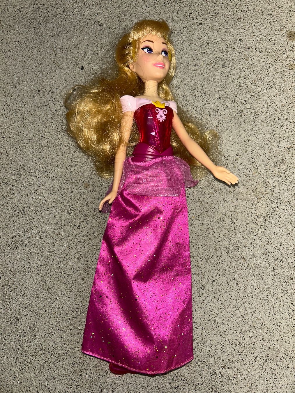 Disney Bambole: Disney Princess Aurora Puppe – Usato da Safenwil venduto da 2hand_aber_wertvoll