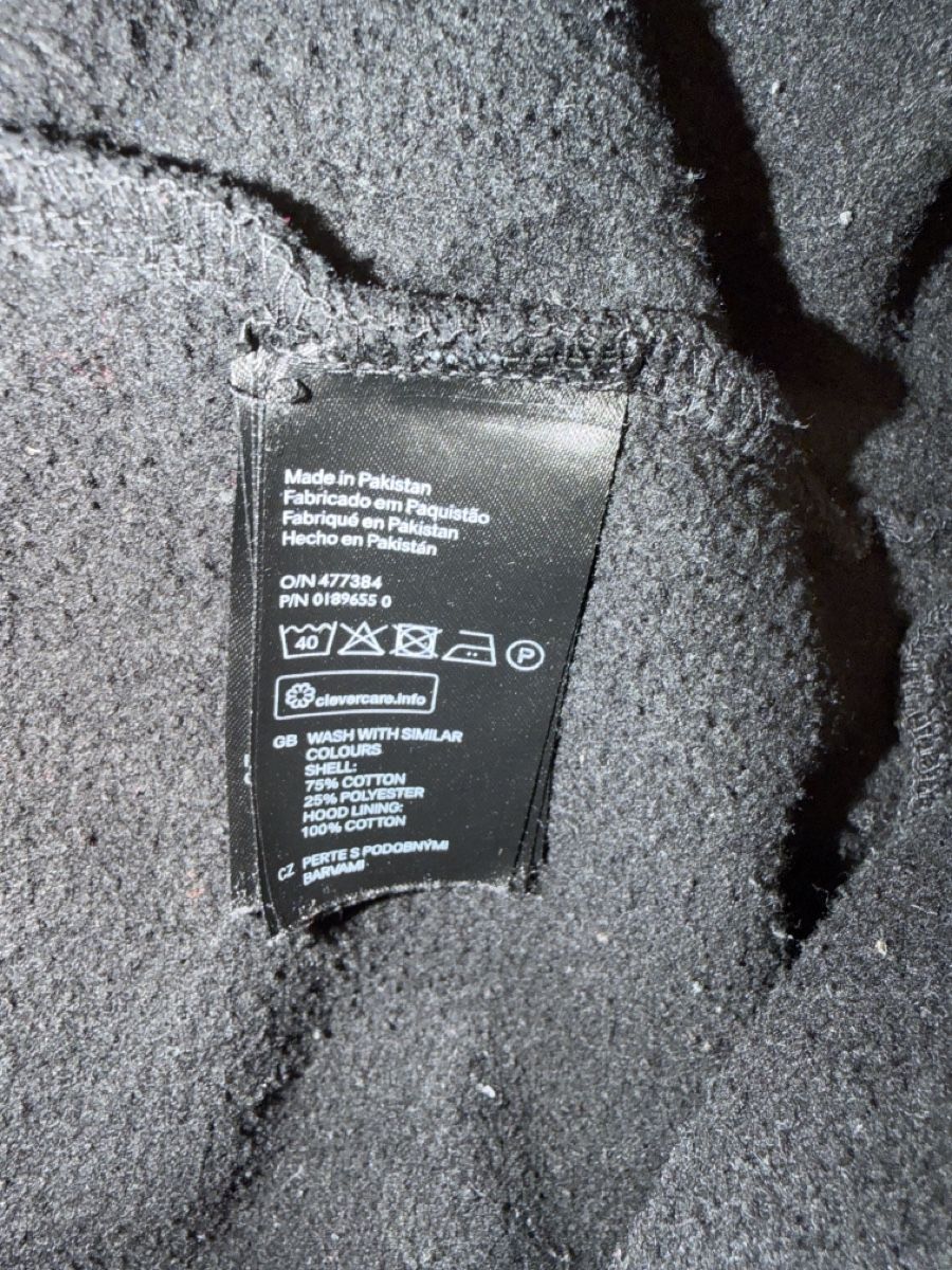 H&M Maglioni & Felpe: H&M Kapuzenpullover, Grösse L, Schwarz – Usato da Stäfa venduto da Waykana15 2