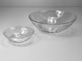 1 Schüssel + 7 Schalen Pressglas mit geätztem Motiv