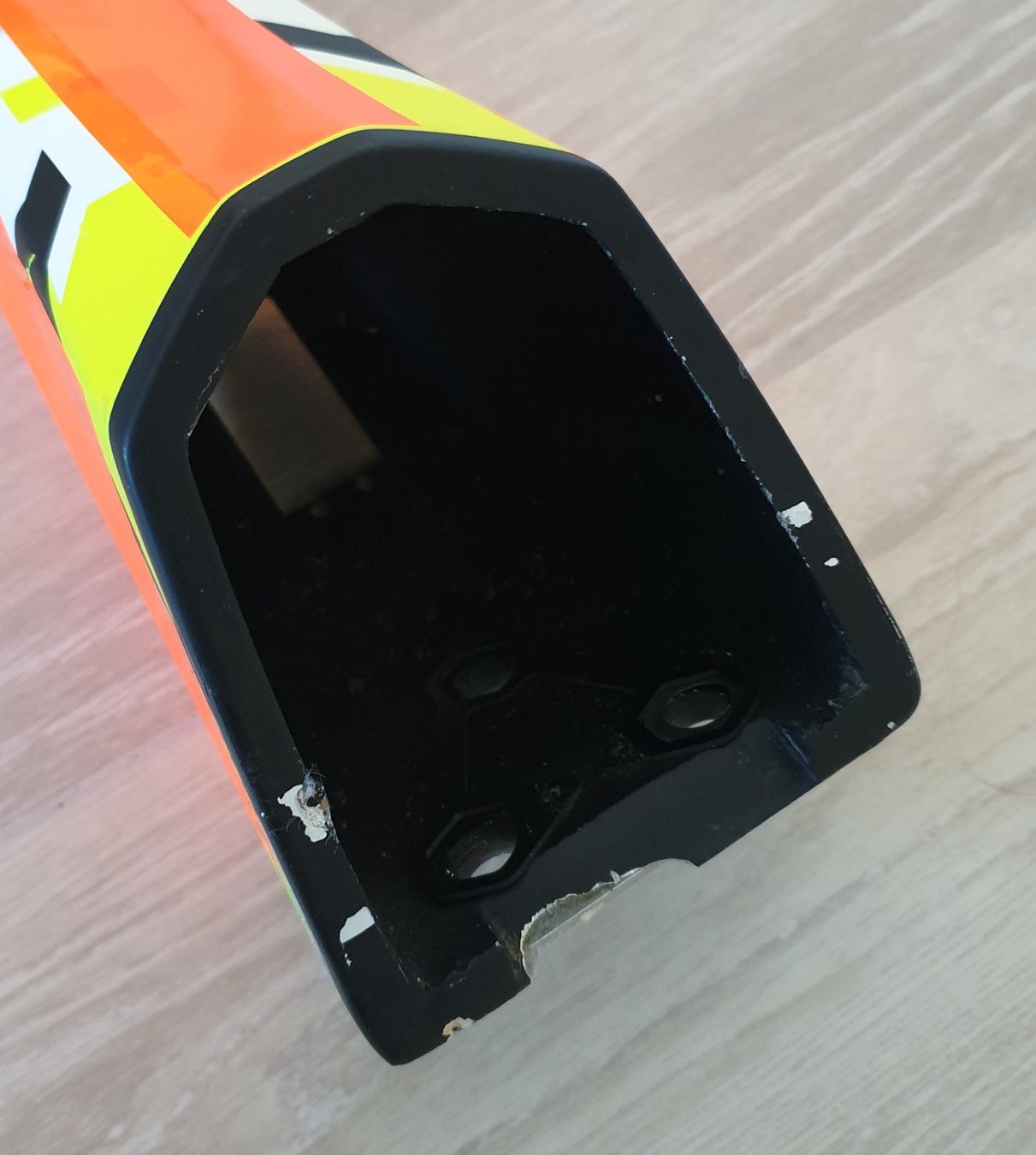 SAB Modellismo RC: SAB Goblin 770 Competition Tail Boom yellow orange – Usato da Ohmstal venduto da p-51d 5